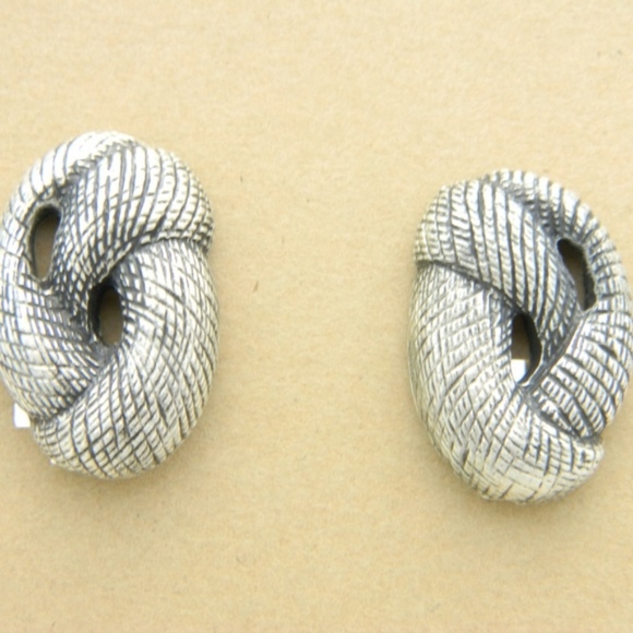 Coldwater Creek Earrings - Picture 2 of 4